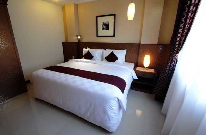 Ohana Hotel Kuta Kuta Lombok Esterno foto