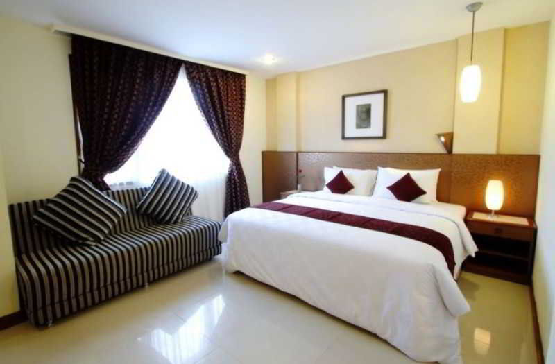 Ohana Hotel Kuta Kuta Lombok Esterno foto